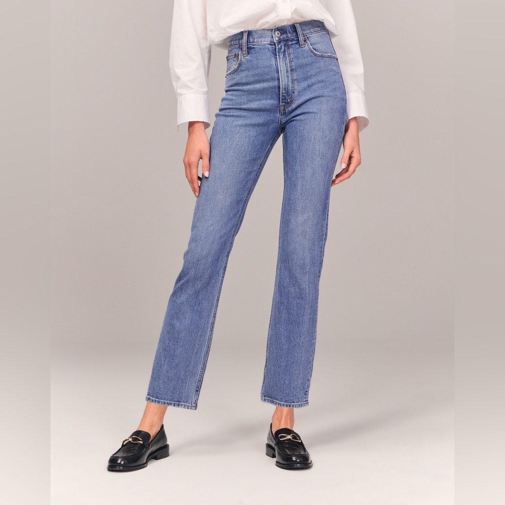Abercrombie & Fitch Ankle Straight Ultra High Rise Medium Wash size 32 / 14 - Picture 3 of 14